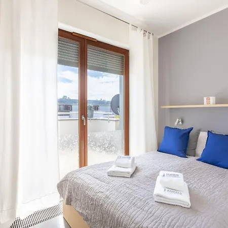 Sky Mit Balkon Am By Interhome Daire